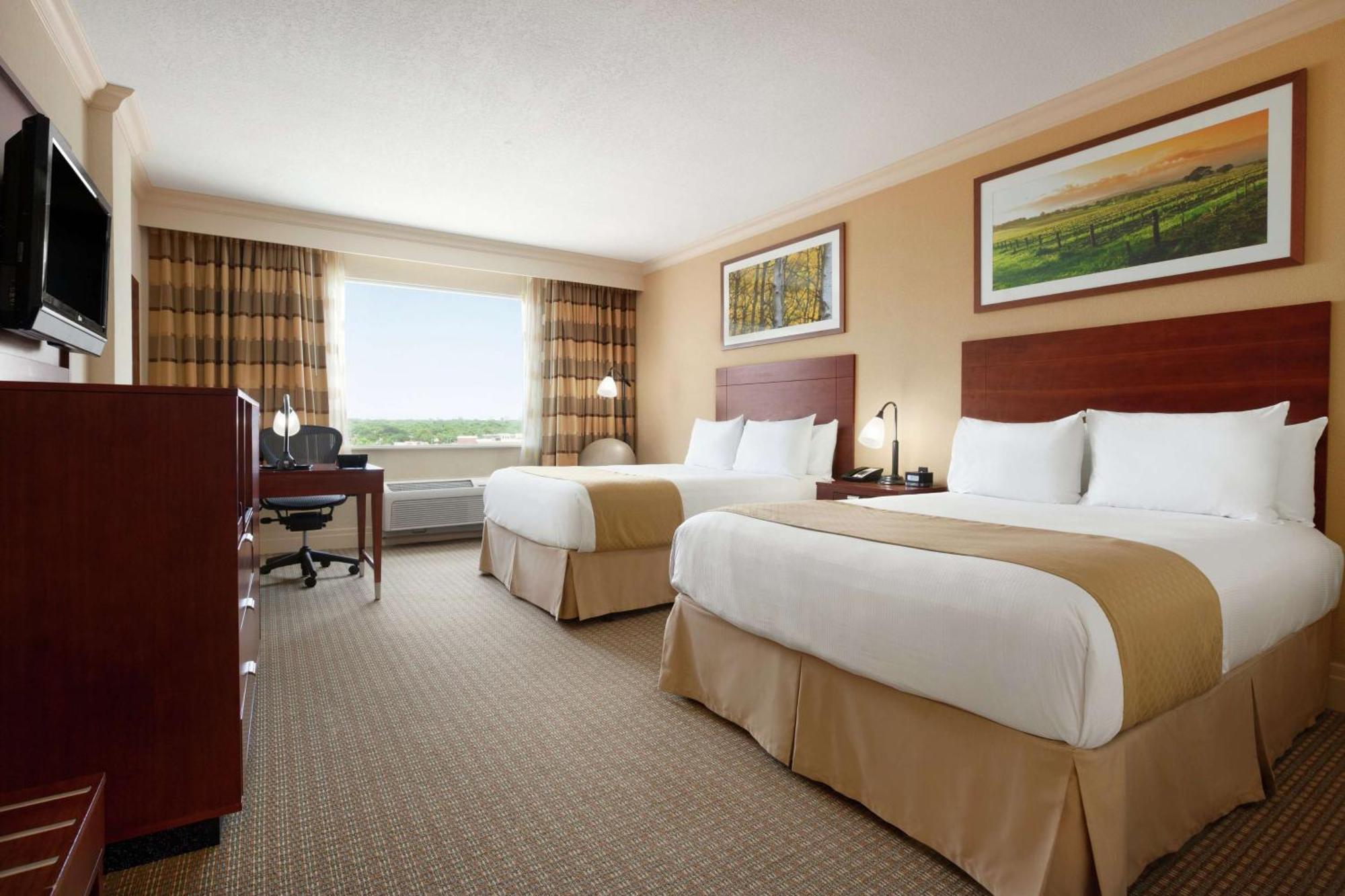 Doubletree By Hilton Hotel Dallas - Love Field Экстерьер фото