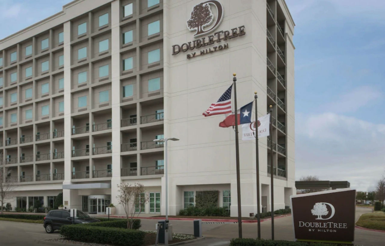 Doubletree By Hilton Hotel Dallas - Love Field Экстерьер фото